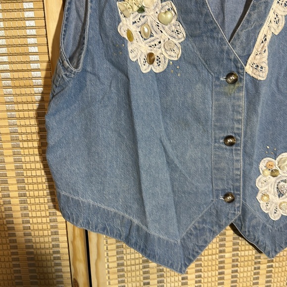 Blue Diamond Vintage 1990s Blue Denim Vest Lace Floral Appliques & Trim Large - Picture 4 of 15